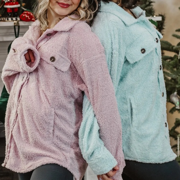 GeeGee Fireside Chats Lavender Shacket - Size Medium - Picture 3 of 3